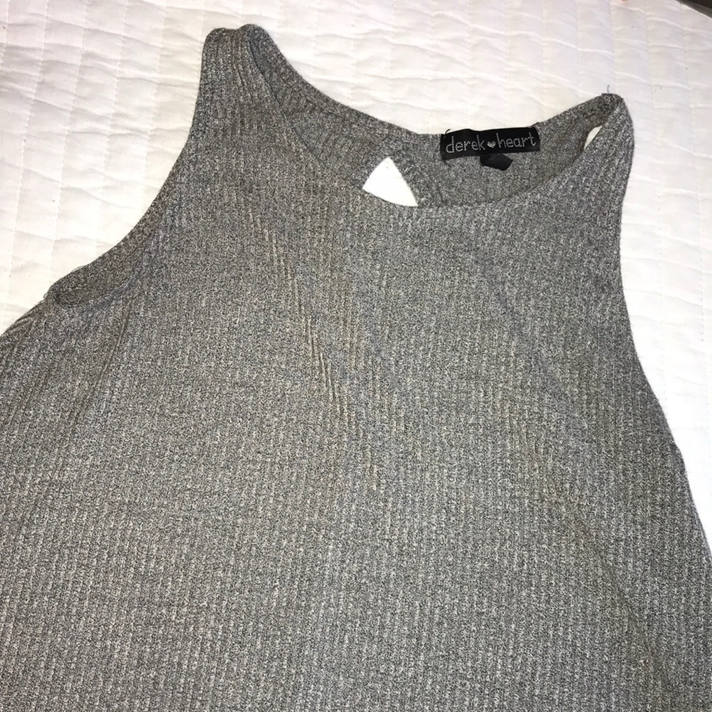 Short grey dress